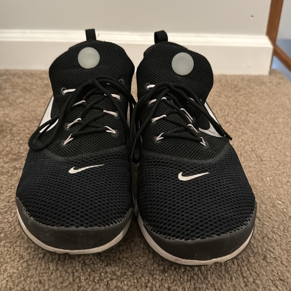 Nike presto fly mens size 11 black and white - Picture 3 of 6